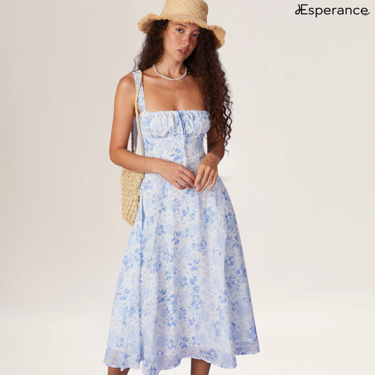 Vestido midi fruncido con flores y cuello cuadrado