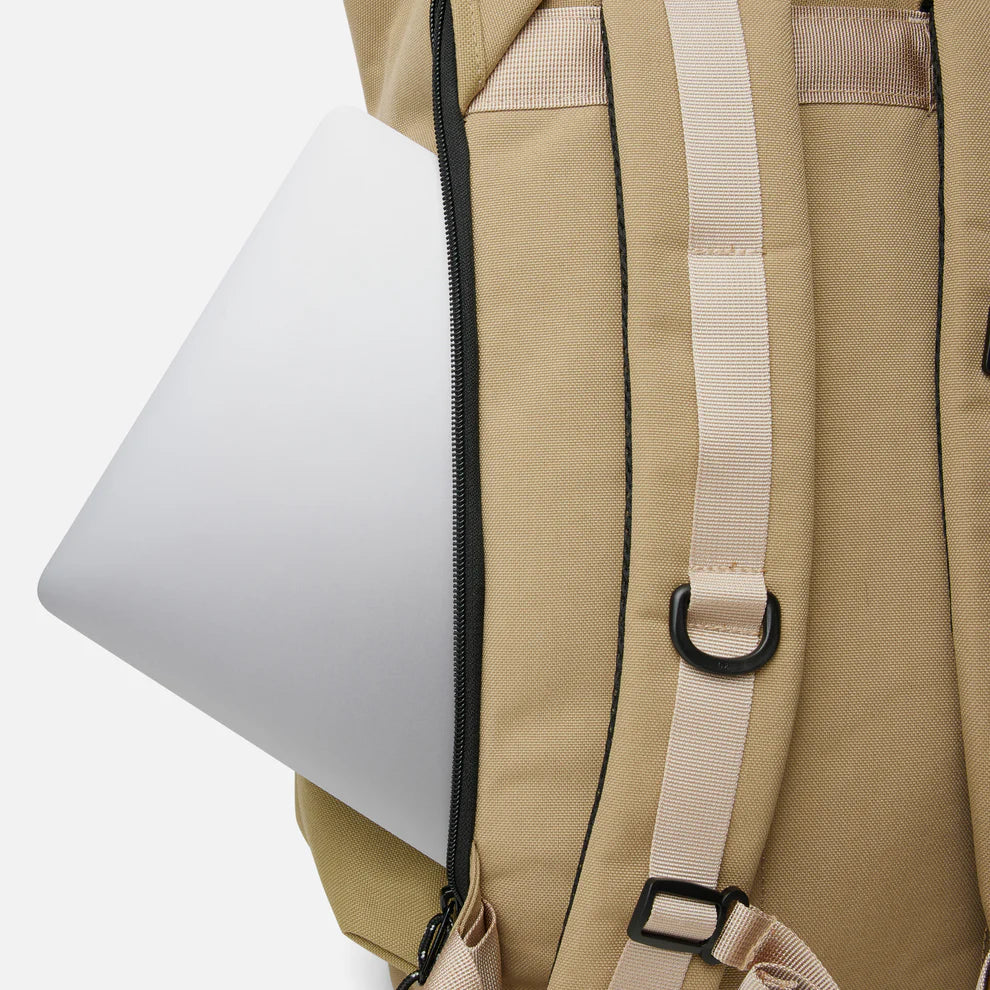 ESCAPADE™ BACKPACK 30 LITROS Mochila de Aventura